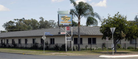 Econo Lodge Moree Spa Motor Inn - New Castle Holiday 2
