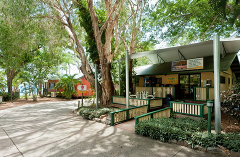 Ellis Beach Oceanfront Bungalows & Caravan Pk - New Castle Holiday 9