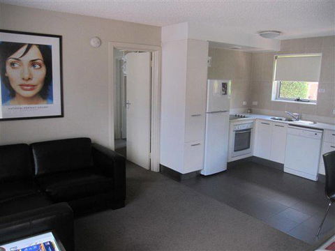 Forrest Hotel & Apartments - New Castle Holiday 12