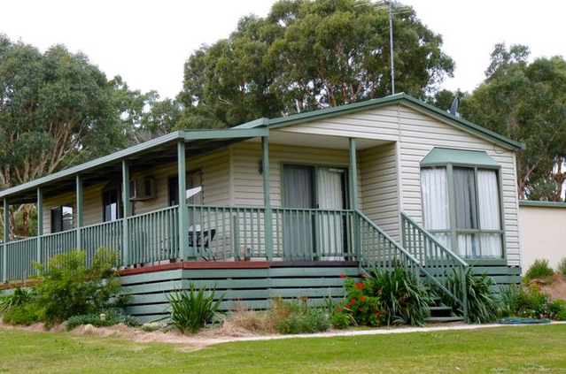 Glendara Cottage - New Castle Holiday 0