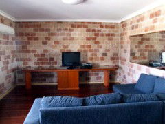 Golfers Inn - New Castle Holiday 3