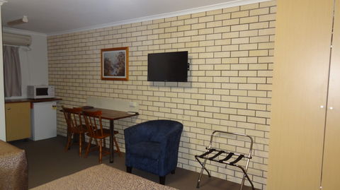 Goomeri Motel - New Castle Holiday 6