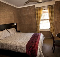 Hotham Ridge Winery  Cottages - New Castle Holiday