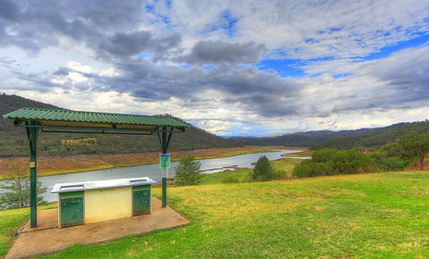 Inland Waters Holiday Park Mookerawa Waters - New Castle Holiday 0