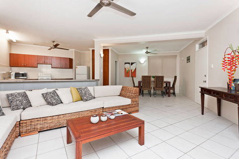Kemboja Apartments - New Castle Holiday 0
