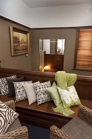 Kermandie Hotel & Marina - New Castle Holiday 5