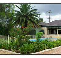 Robinsons Cabin - New Castle Holiday