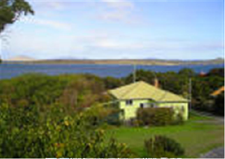 Lady Barron Holiday Home - New Castle Holiday 3