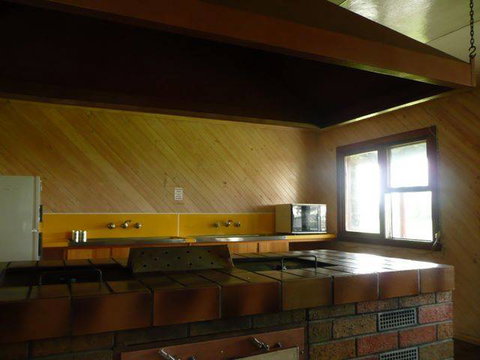 Lake Burrumbeet Caravan Park - New Castle Holiday 2
