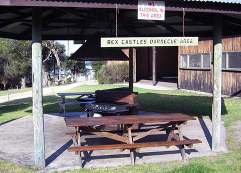 Lake Tyers Camp & Caravan Park - New Castle Holiday 1