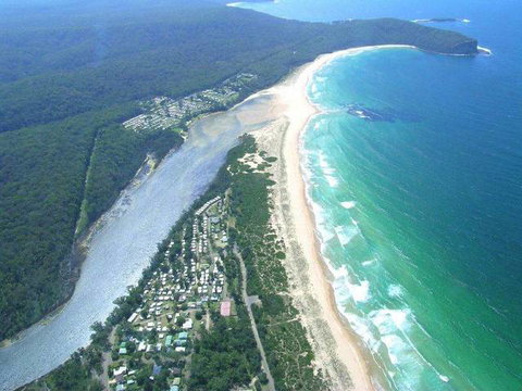 Lakesea Park - New Castle Holiday 6