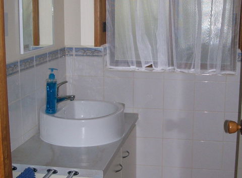 Lurnea Bed & Breakfast - New Castle Holiday 1