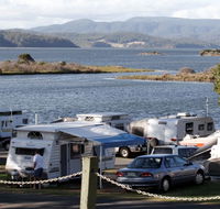 Mallacoota Foreshore Holiday Park - New Castle Holiday