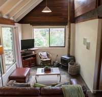 Margaret River Stone Cottages - New Castle Holiday