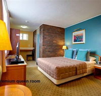 Matador Motor Inn - New Castle Holiday