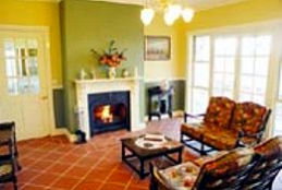 McKeown's Rest Jenolan Caves - New Castle Holiday 0