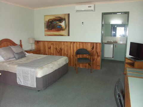 Melaleuca Motel - New Castle Holiday 2
