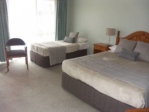 Melaleuca Motel - New Castle Holiday 0