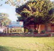 Mercury Motor Inn - New Castle Holiday
