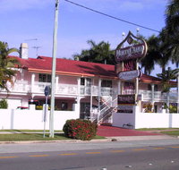 Monte Carlo Motor Inn - New Castle Holiday