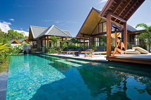 Niramaya Villas & Spa - New Castle Holiday 1