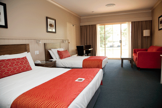 Parklands Resort  Conference Centre - New Castle Holiday