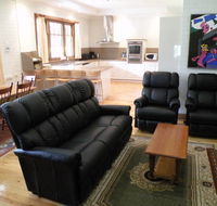 Pinkerton Hill Naracoorte Cottages - New Castle Holiday
