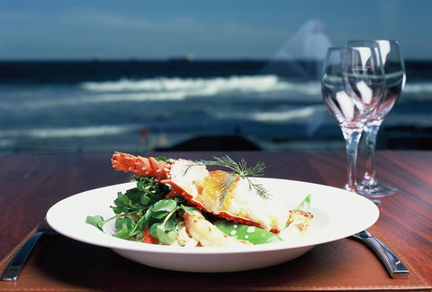 Quality Hotel NOAH'S On The Beach - New Castle Holiday 4