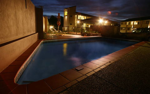 Quality Inn City Centre - New Castle Holiday 0