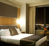 Radisson on Flagstaff Gardens Melbourne - New Castle Holiday