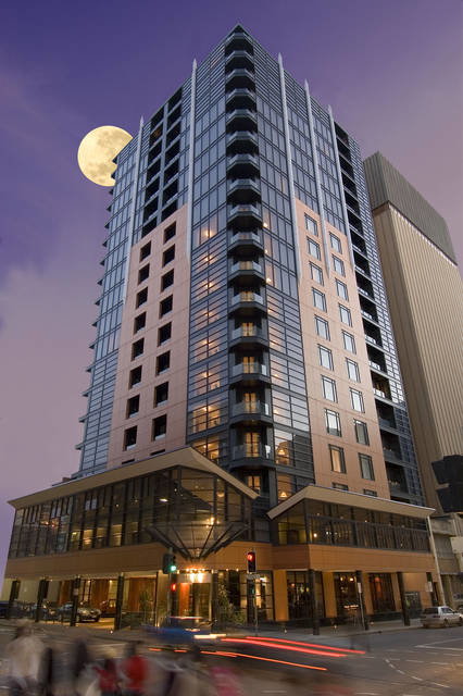 Rendezvous Hotel Adelaide - New Castle Holiday 1