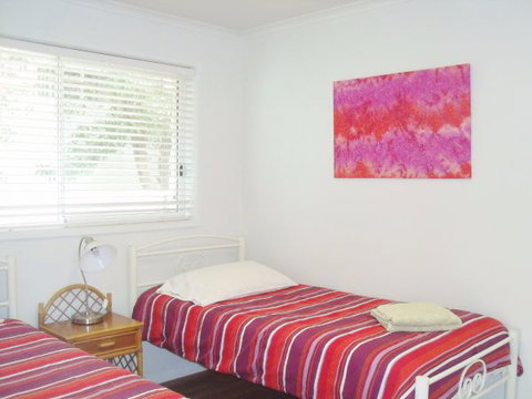 Spencer Sands - New Castle Holiday 80