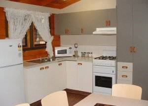 Shelly Beach Cabins - New Castle Holiday 10