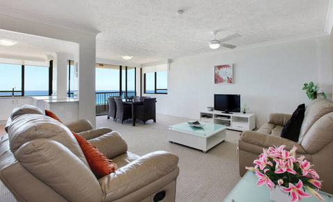 Southern Cross Beachfront Holiday Apartments - New Castle Holiday 0