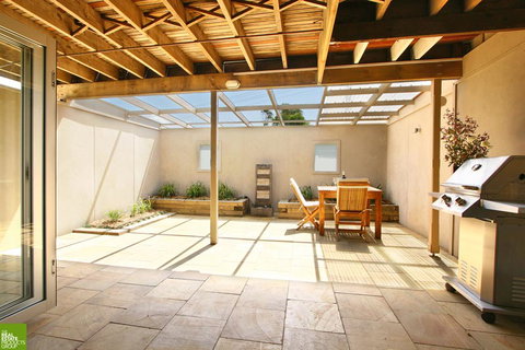 Southview - Boutique Guest House - New Castle Holiday 9