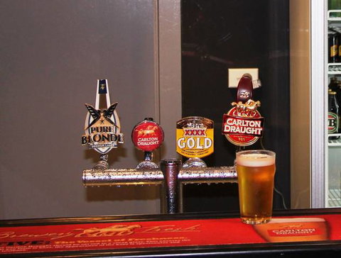 Sunshine Motor Inn - New Castle Holiday 2