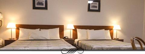 Ten Dollar Town Motel - New Castle Holiday 0