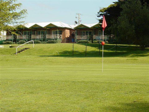 Tenterfield Golf Club And Fairways Lodge - New Castle Holiday 1