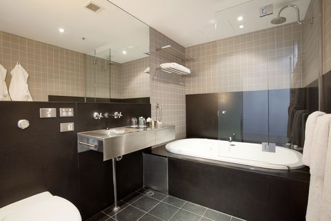 Mansion Hotel And Spa At Werribee Park - New Castle Holiday 7