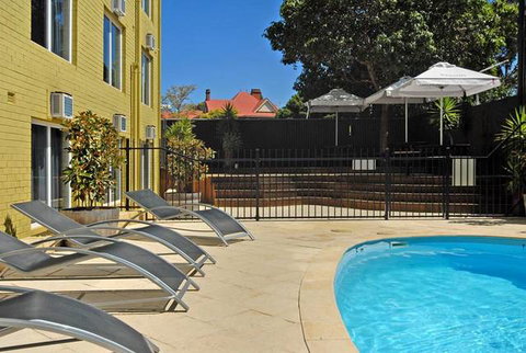 The Murray Hotel - New Castle Holiday 2