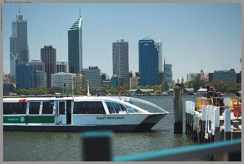 The Peninsula - Riverside Serviced Apartments - New Castle Holiday 5