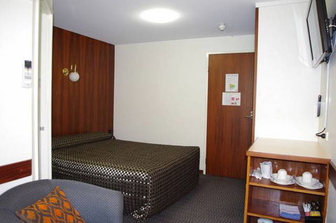 Trinity - New Castle Holiday 5