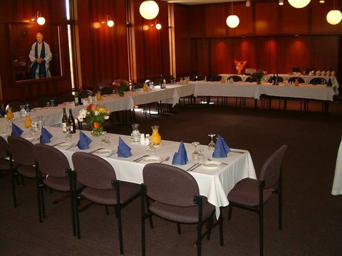 Trinity - New Castle Holiday 7