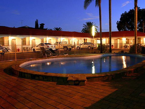 Tuncurry Beach Motel - New Castle Holiday 0