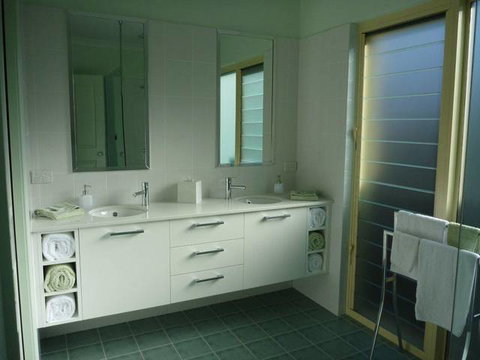 Wallabi Point Bed And Breakfast - New Castle Holiday 3