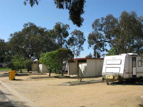Warracknabeal Caravan Park - New Castle Holiday 1