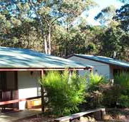 Warrawee Cottages - New Castle Holiday