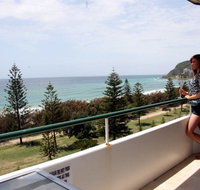 Wyuna Beachfront Holiday Apartments - New Castle Holiday