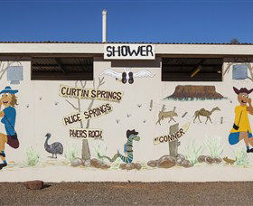 Curtin Springs Wayside Inn - New Castle Holiday 4