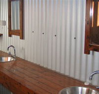 Daly River Barra Resort - New Castle Holiday